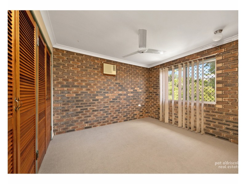 4/223 Denham Street, The Range QLD 4700