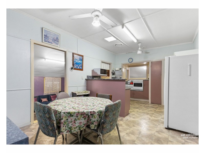 136 Richardson Road, Park Avenue QLD 4701