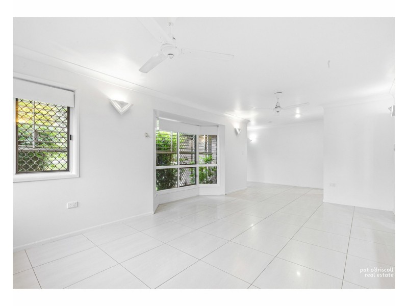 13 Bowen Street, The Range QLD 4700