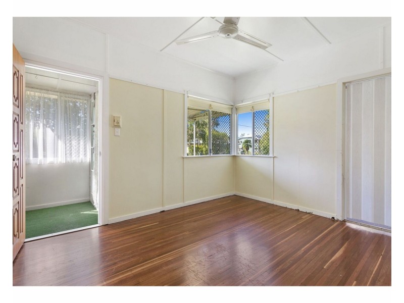 351 Salamanca Street, Frenchville QLD 4701