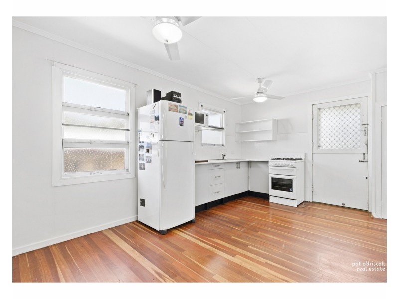 108 Park Street, Park Avenue QLD 4701