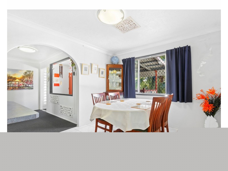 4 Cant Street, Kawana QLD 4701