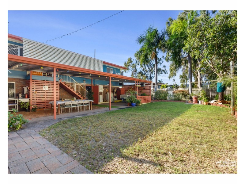 4 Cant Street, Kawana QLD 4701