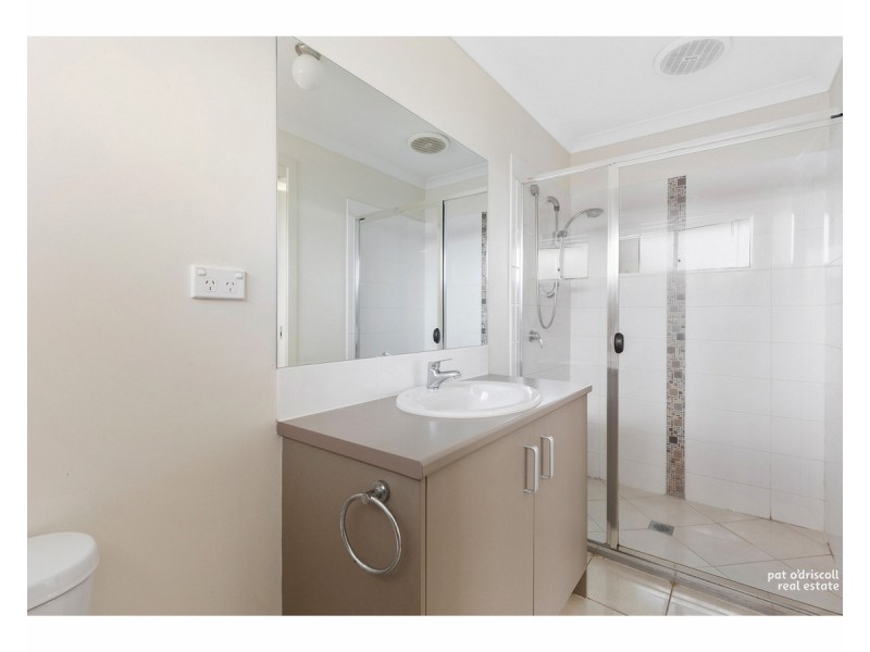 32 Taramoore Road, Gracemere QLD 4702