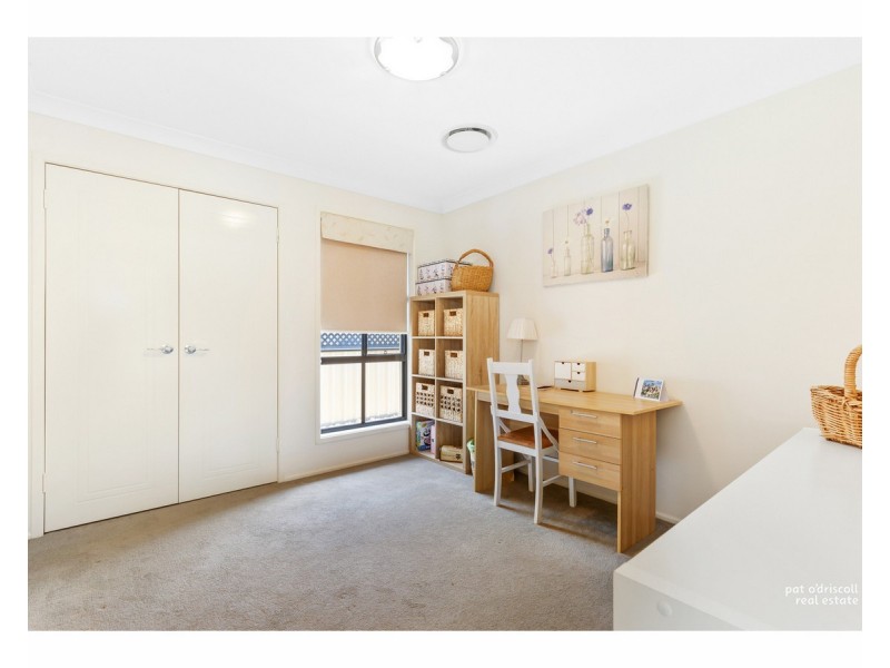 6 Sandys Place, Kawana QLD 4701