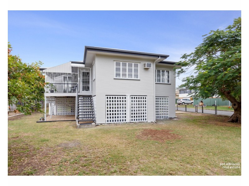 10 Edward Street, Berserker QLD 4701