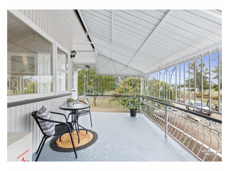 10 Edward Street, Berserker QLD 4701