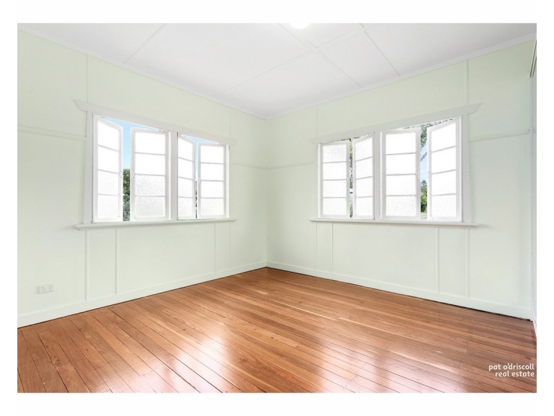 100 Pennycuick Street, West Rockhampton QLD 4700