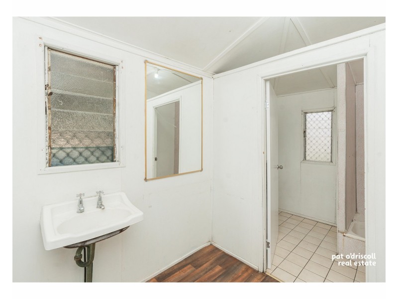 2/84 Alma Street, Rockhampton City QLD 4700