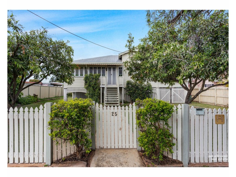 25 Bank Street, Park Avenue QLD 4701