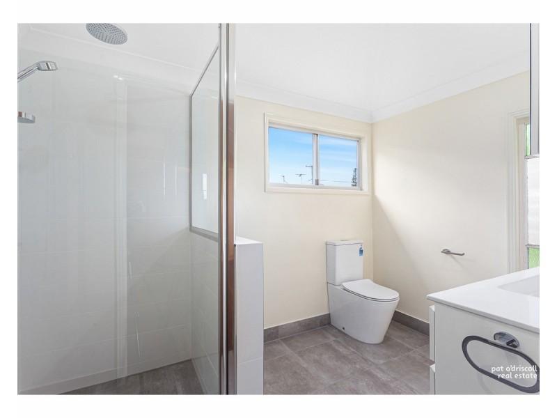 25 Bank Street, Park Avenue QLD 4701