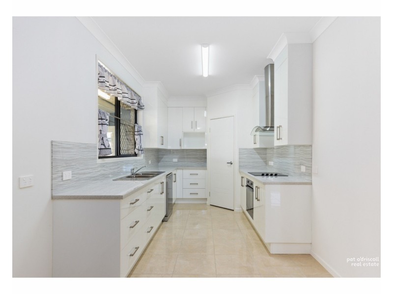 16 Tomtit Avenue, Parkhurst QLD 4702