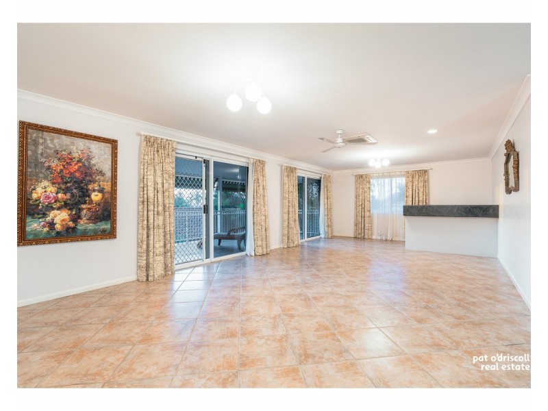 16 Agnes Street, The Range QLD 4700