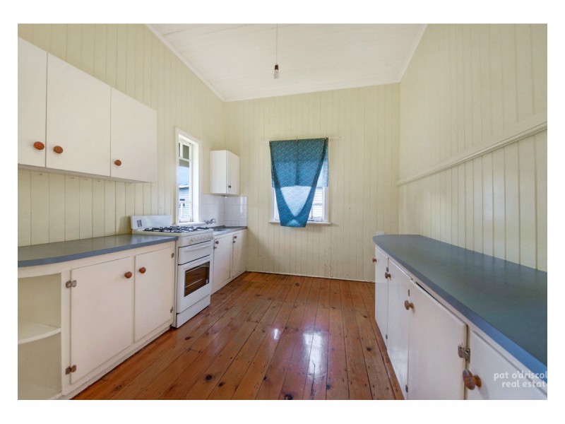 6 Brae Street, The Range QLD 4700