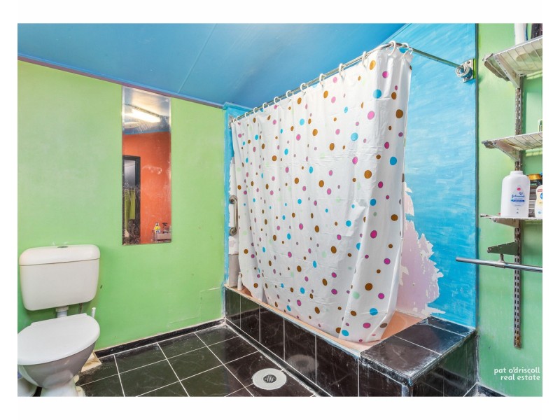 135 Lakes Creek Road, Berserker QLD 4701