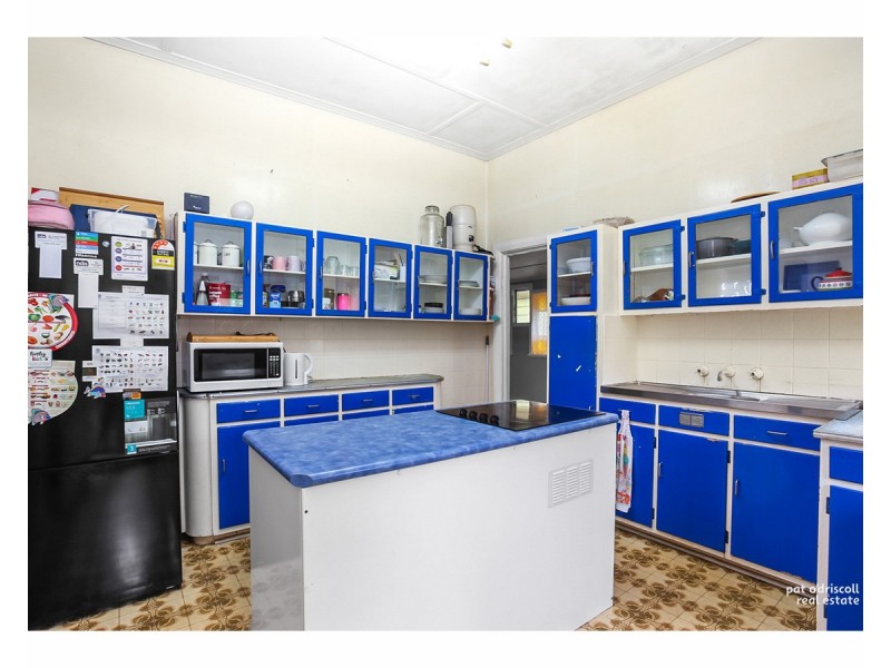 160 Elphinstone Street, Berserker QLD 4701
