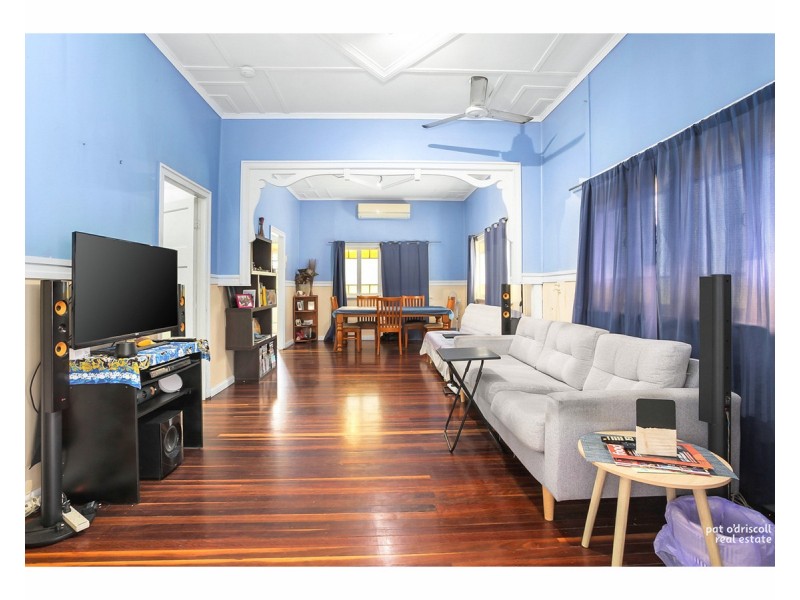 160 Elphinstone Street, Berserker QLD 4701