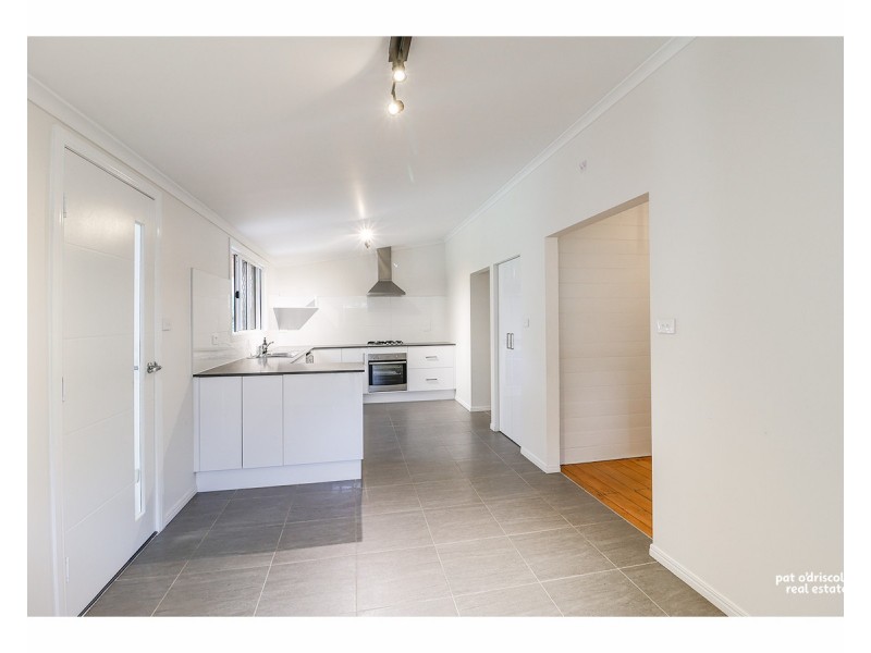 12 Ross Street, Allenstown QLD 4700