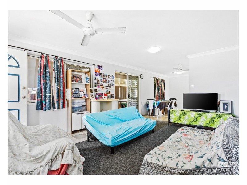 10 Lorraine Court, Gracemere QLD 4702