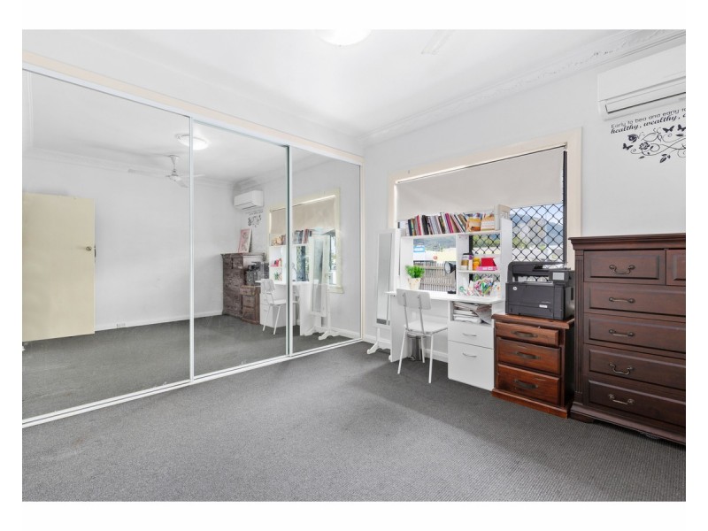 393 Dean Street, Frenchville QLD 4701