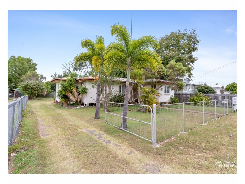 114 Robinson Street, Frenchville QLD 4701