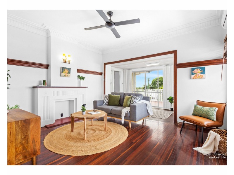 38 Cousins Street, The Range QLD 4700