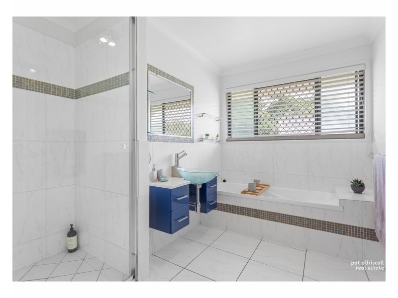 1-5 Goldfinch Drive, Parkhurst QLD 4702