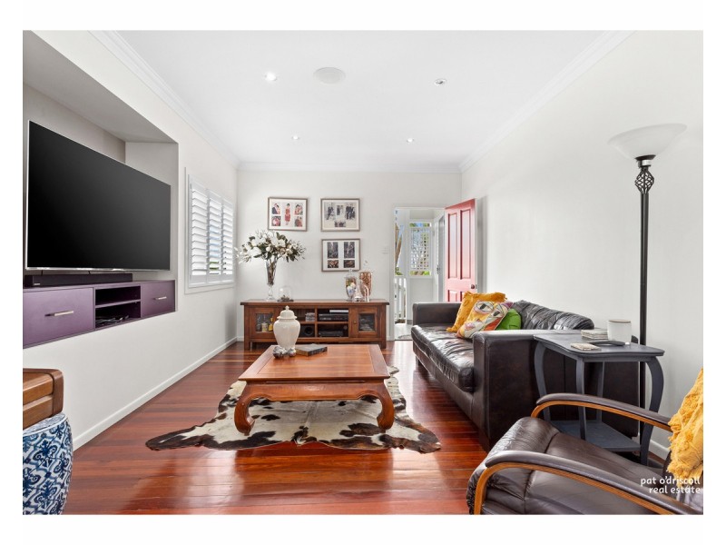 19 Mary Street, The Range QLD 4700
