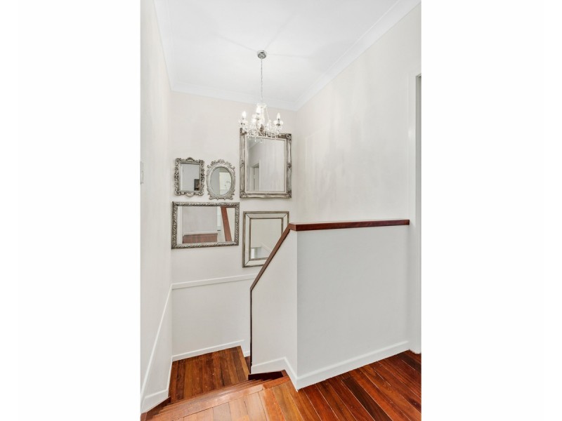 19 Mary Street, The Range QLD 4700