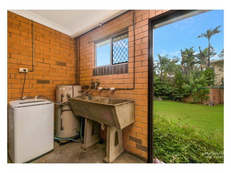 4/48 Denning Street, Park Avenue QLD 4701