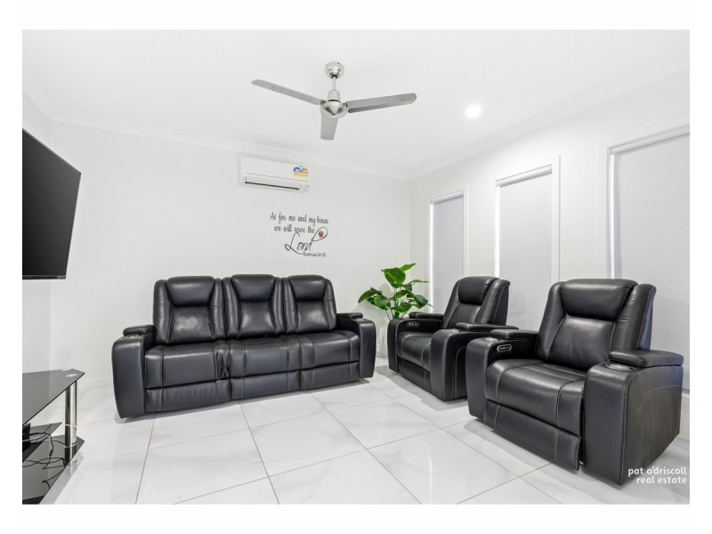 35 Murray Lane, The Range QLD 4700