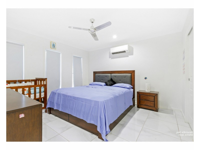 35 Murray Lane, The Range QLD 4700