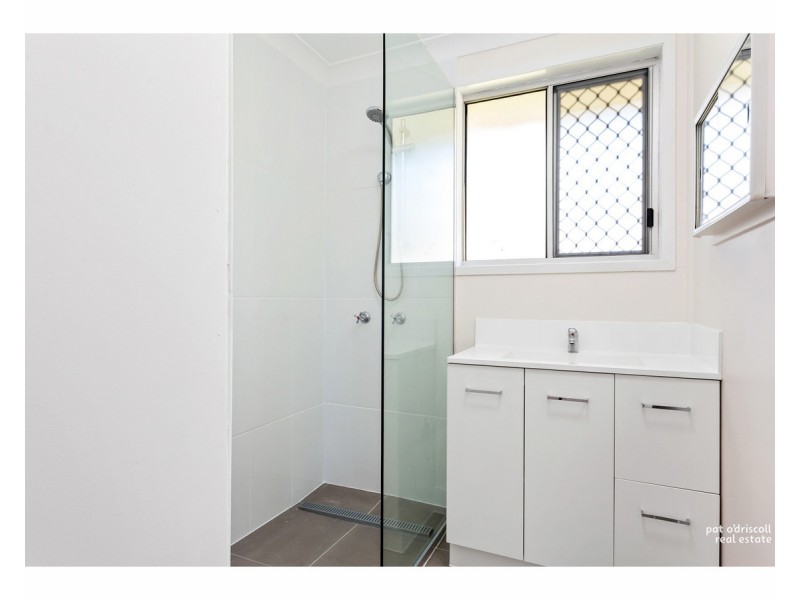 2 Price Avenue, Kawana QLD 4701