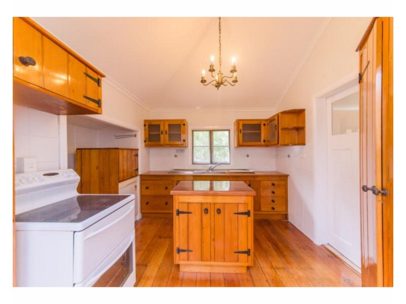 84 Penlington Street, The Range QLD 4700
