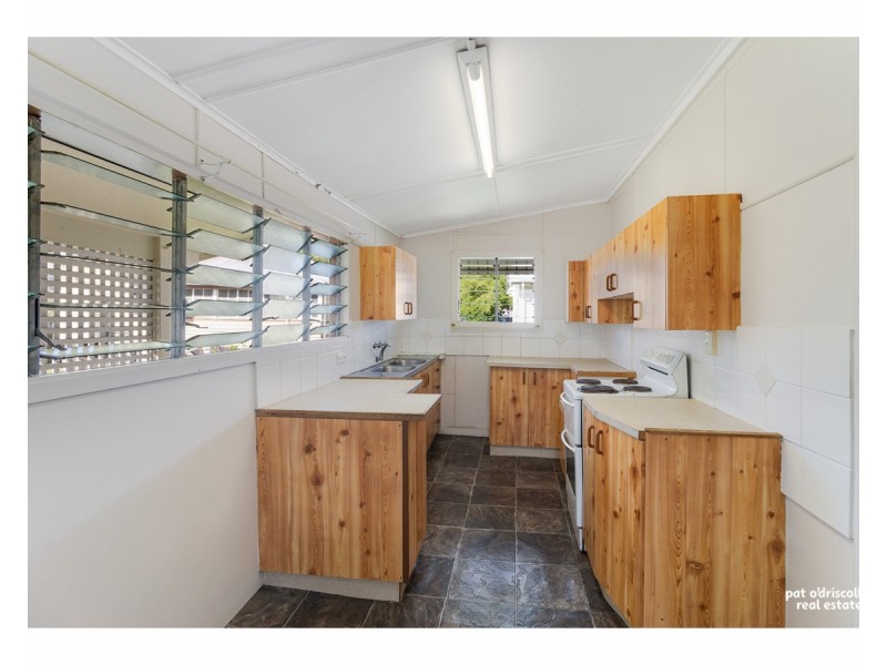 98 Stanley Street, Rockhampton City QLD 4700