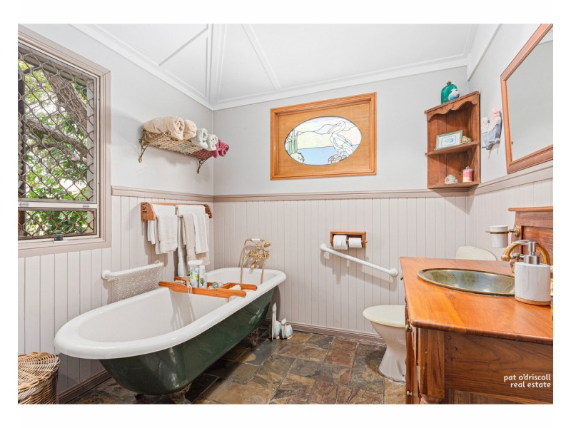 10 Ellis Street, Berserker QLD 4701