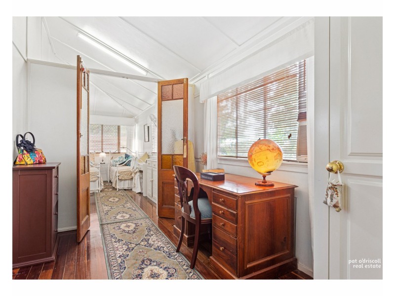 10 Ellis Street, Berserker QLD 4701