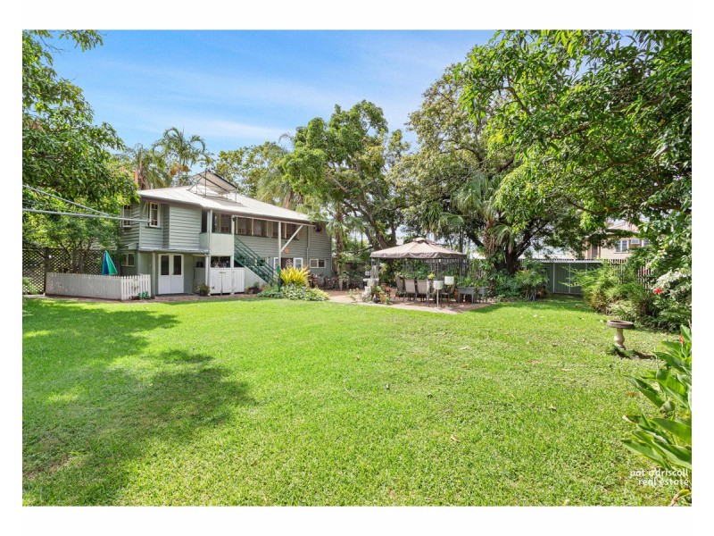 10 Ellis Street, Berserker QLD 4701