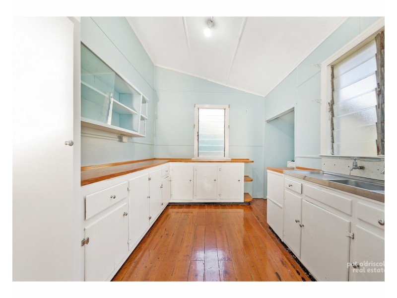 37 Church Street, Allenstown QLD 4700