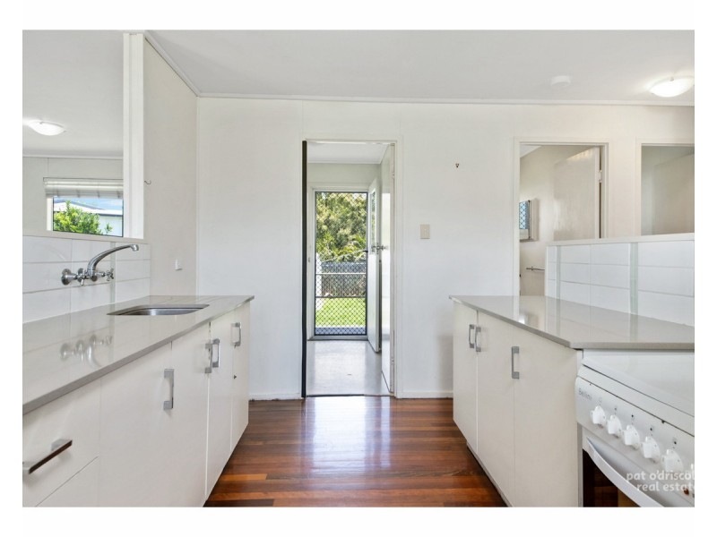 95 Stenlake Avenue, Kawana QLD 4701