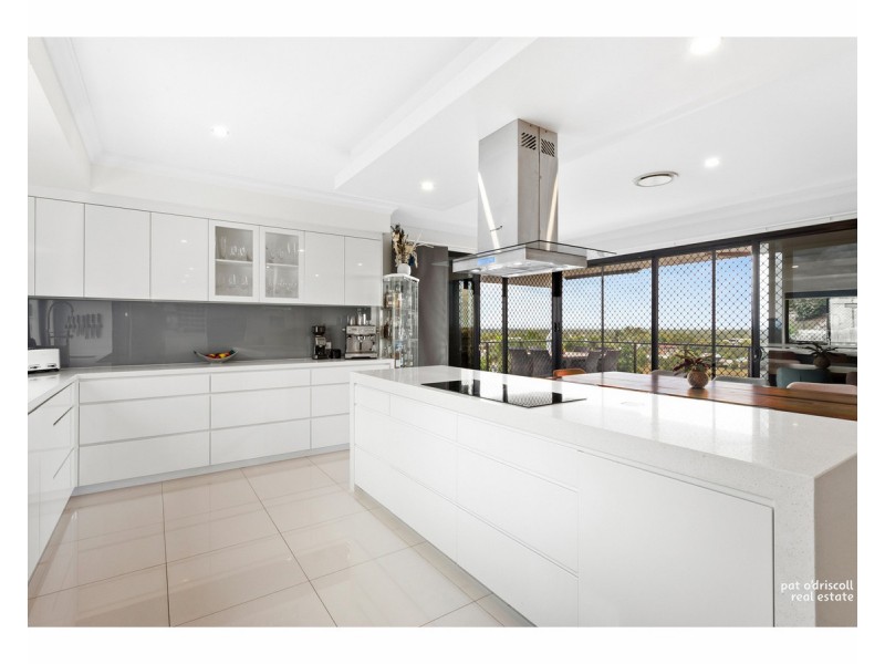 7 Foale Court, Kawana QLD 4701