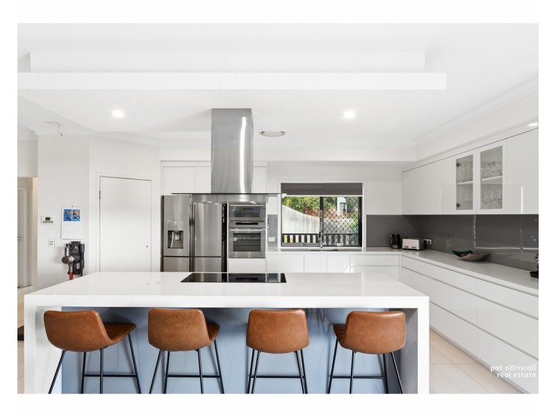7 Foale Court, Kawana QLD 4701
