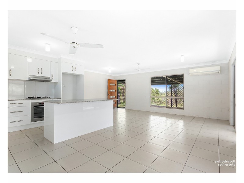 9 Scholl Lane, Nerimbera QLD 4701
