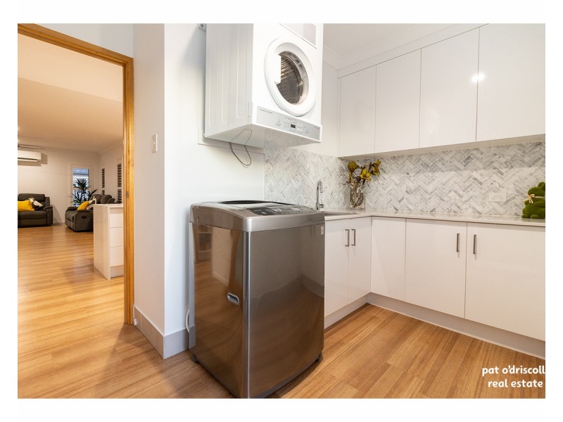 15 Riverside Drive, Parkhurst QLD 4702