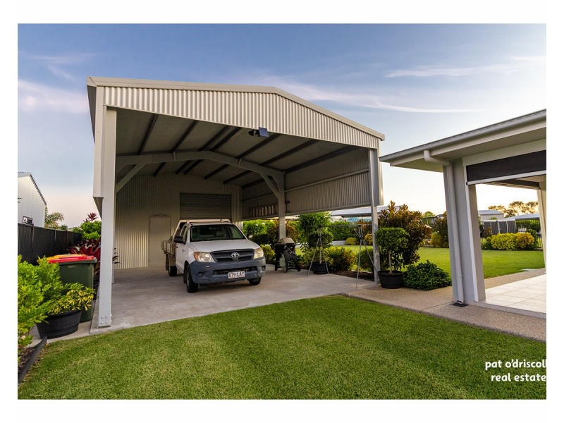 15 Riverside Drive, Parkhurst QLD 4702