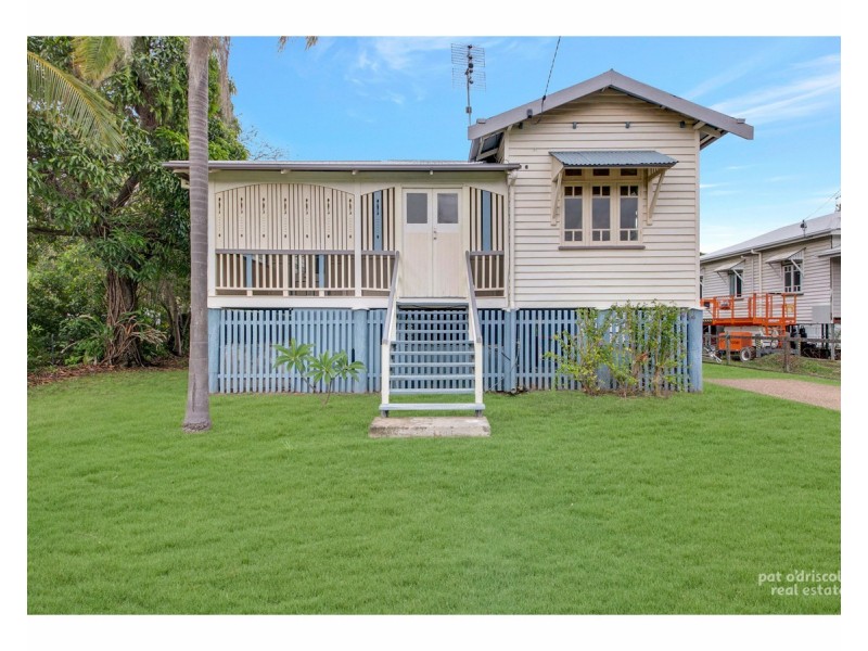 6 Brae Street, The Range QLD 4700