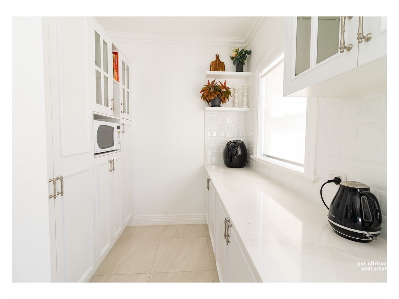 4 Birdwood Street, Wandal QLD 4700