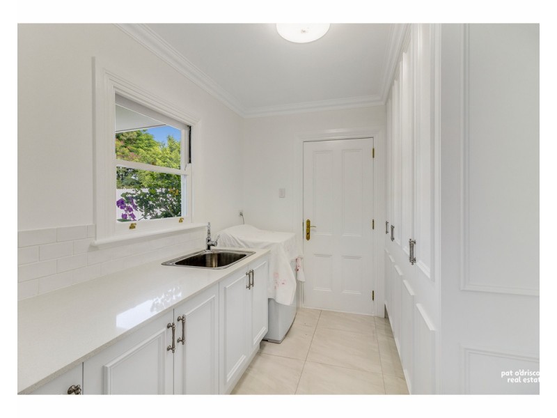 4 Birdwood Street, Wandal QLD 4700