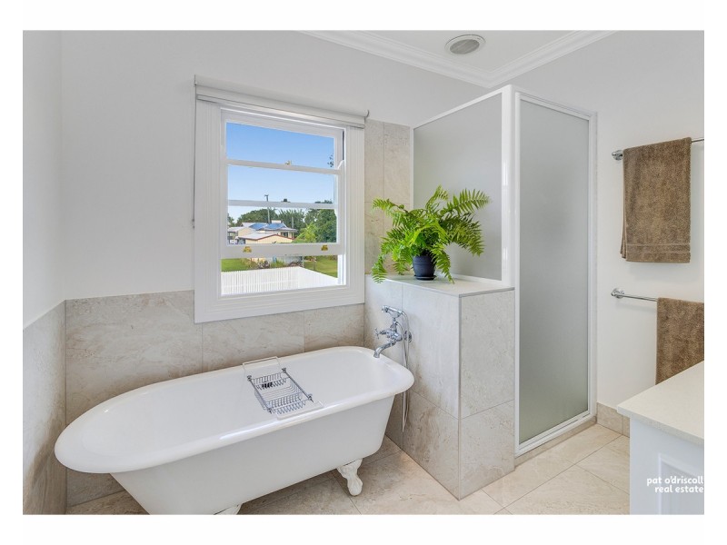 4 Birdwood Street, Wandal QLD 4700