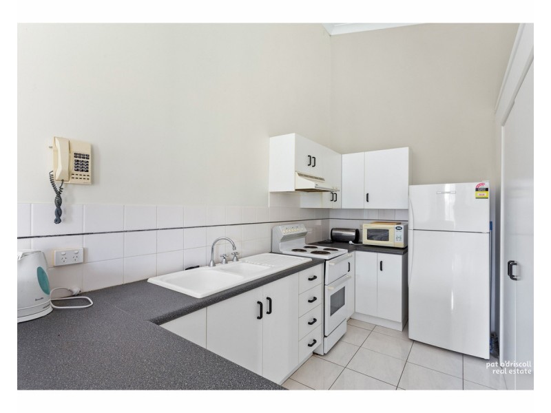2/194 North Street, West Rockhampton QLD 4700